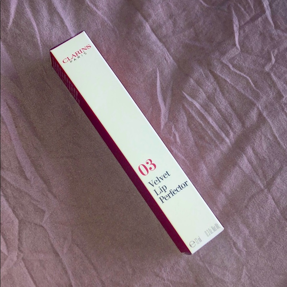 Velvet Lip Perfector